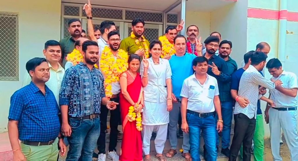 नर्सेज एसोसिएशन जिला सिरोही (शहर) के अध्यक्ष पद के लिए लोकतांत्रिक तरीके से आज निर्वाचन प्रक्रिया पूर्ण ।