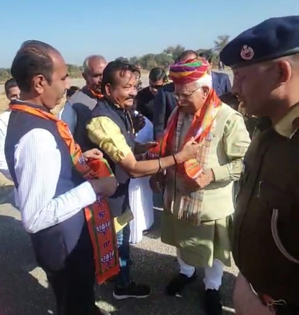 हरियाणा के मुख्यमंत्री खट्टर का नगर भाजपा ने किया स्वागत ।