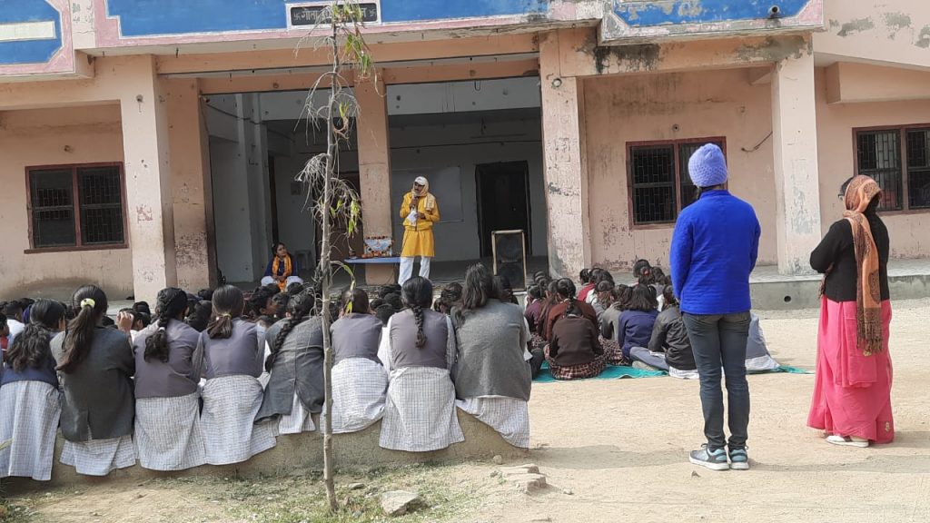 घर घर यज्ञ,घर घर संस्कार कार्यक्रम का आयोजन।