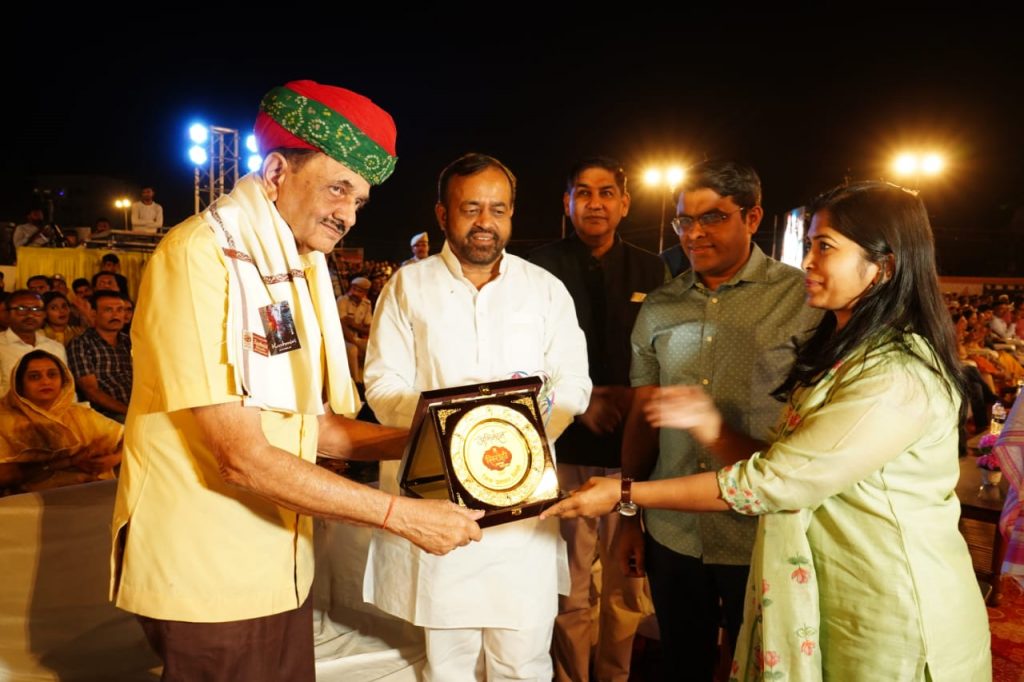 सिरोही स्थापना दिवस का भव्य आयोजन,छोड़ गया अनेक सवाल ।